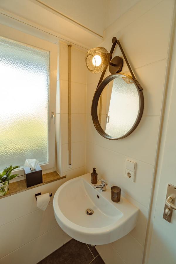 Studio Apartment Mit Parkplatz Oberesslingen Экстерьер фото